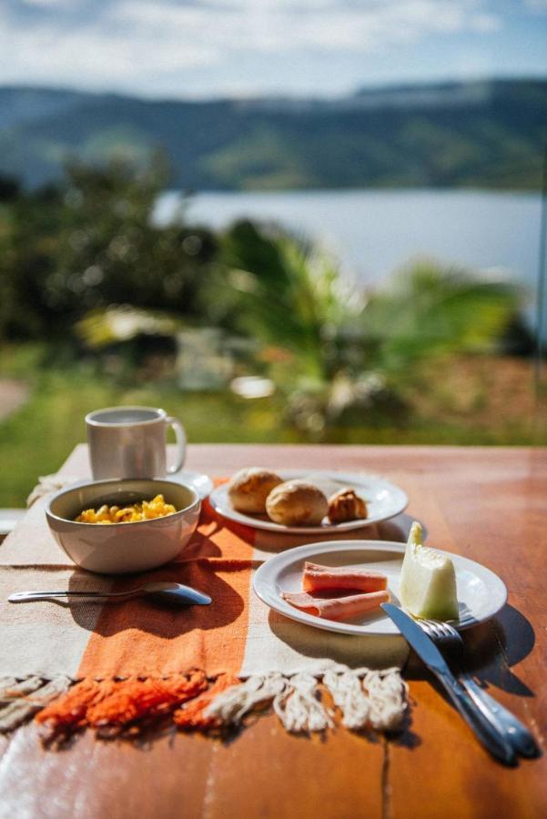 Enseada Da Ilha Inn *